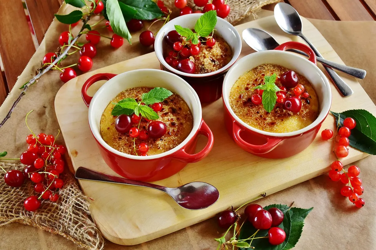 How to Photograph Crème Brûlée: Lighting the Cracked Caramel and Silky Custard